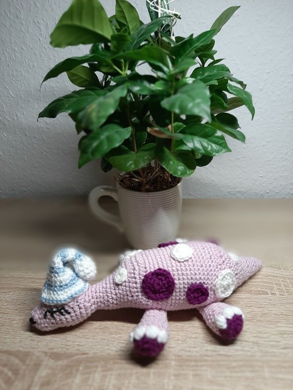 Häkelanleitung "Baby-Schlummerdino" Amigurumi, Kuscheltier