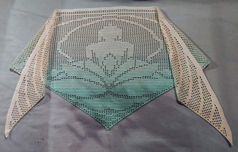 Motivtuch DieFriedvolle, Dreieckstuch, Häkelanleitung