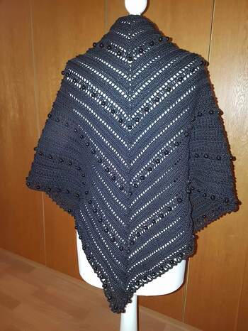 Secret Path Tuch mit schwarzen Holzperlen