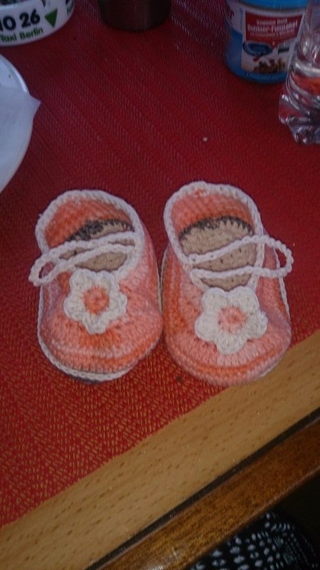 Babyschuhe „Sommerbrise“ 0-12 Monate, Häkelanleitung