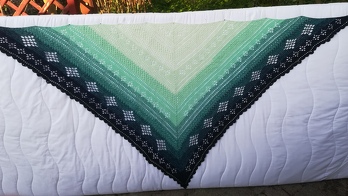 Super Anleitung, habe es noch etwas verlängert, da ich einen 1200 m Bobbel hatte.