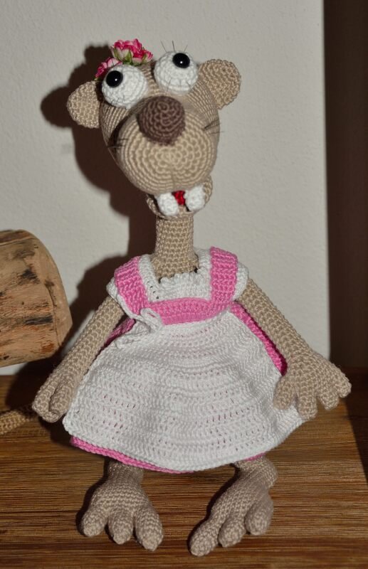 Wiesel Rösli, das bayrische Dirndl, Häkelanleitung