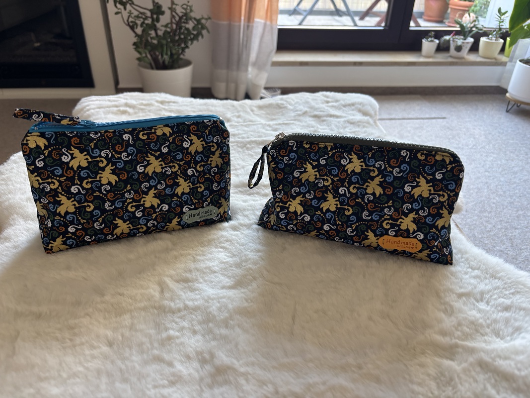Kosmetiktasche/Kulturbeutel ''Midi'' - Schnittmuster &amp; Nähanleitung