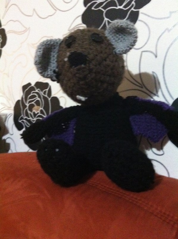 Freche Fledermaus Flatterklaus, Häkelanleitung als PDF