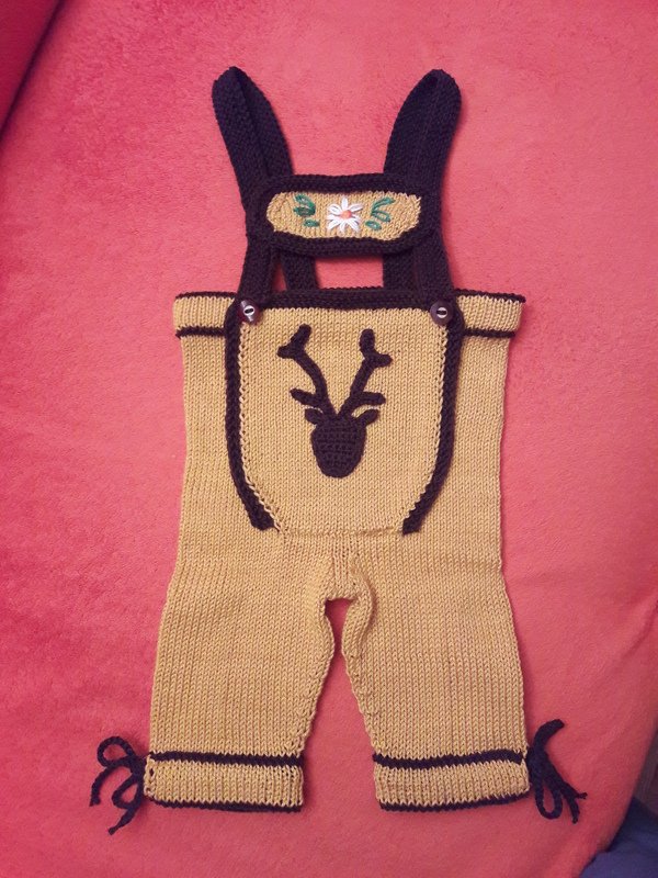 Tutorial Knitting and Crochet Baby Lederhosen, bavarian style