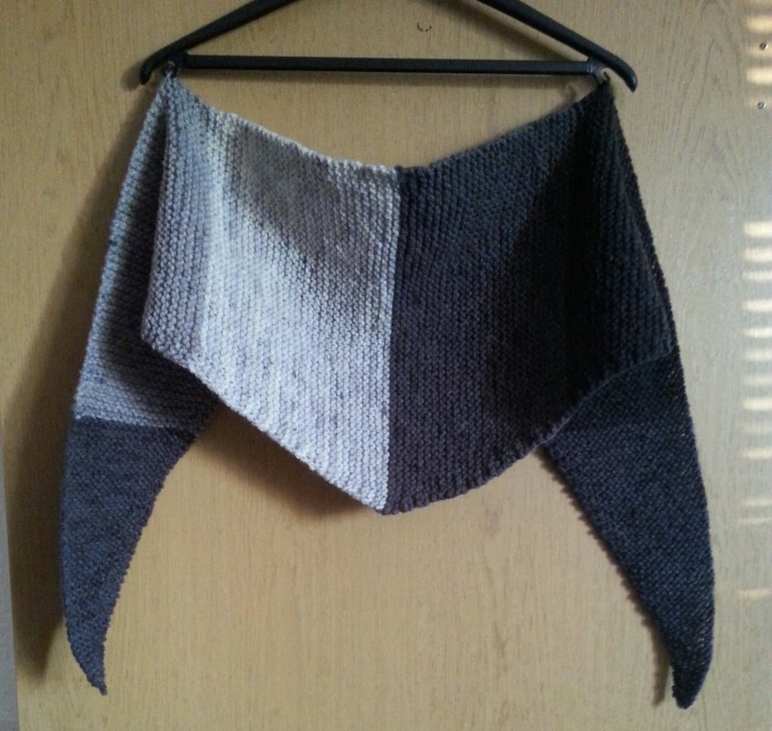 Anfänger Basic Dreieckstuch "Meeresrauschen" stricken