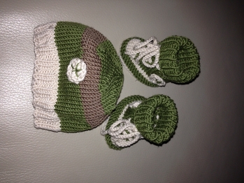 Mit passender Mütze.