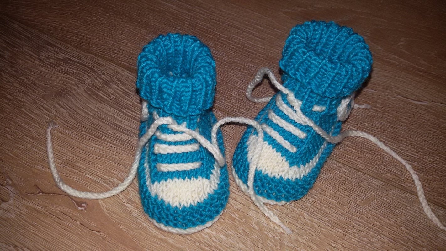 Strickanleitung Babyschuh &quot;Mein erster Turnschuh&quot; 4 Größen, mit Video
