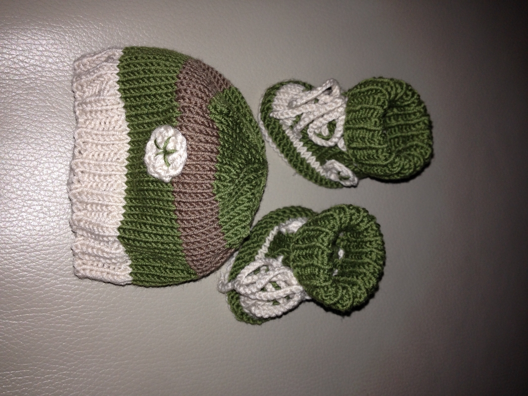 Strickanleitung Babyschuh &quot;Mein erster Turnschuh&quot; 4 Größen, mit Video