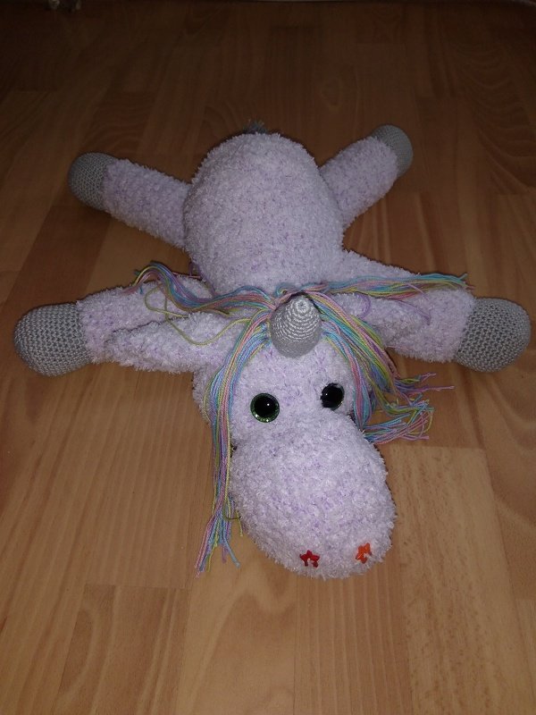 - STELLA - XXL Kuschel-Einhorn häkeln,  flauschiges Einhorn, Plüschtier