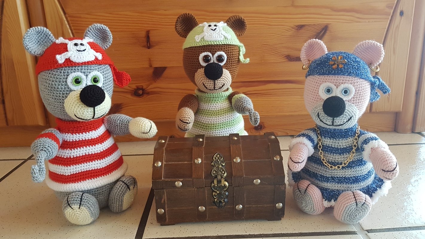 Jack Bearrow the pirate - Crochet Pattern by Diana´s kleiner Häkelshop