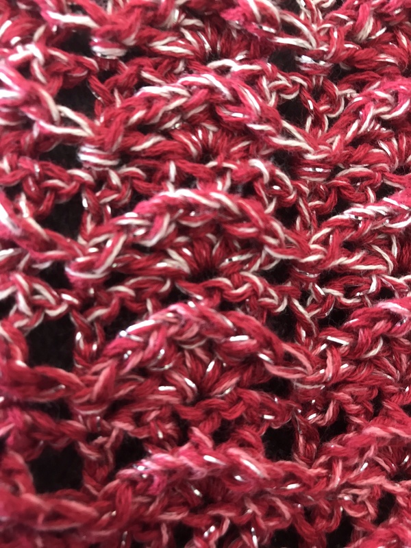 Schal "Relief-Blätter" mit 1 BOBBEL-COTTON häkeln mit Veronika Hug