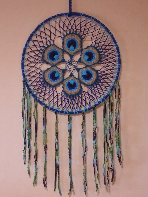 zauberhafter Alb -Traumfänger „Pfauenauge“