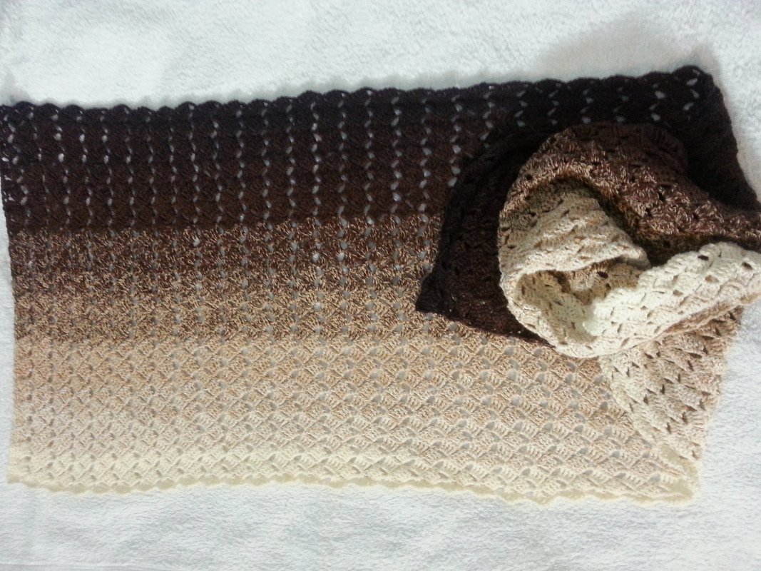 Häkelanleitung Tuch &quot;Cappucchino&quot; mit 1 Bobbel gehäkelt