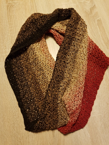 Sehr angenehmes Muster. Geht flott von der Hand. Ein evtl Fehler wird keinem auffallen ;-)