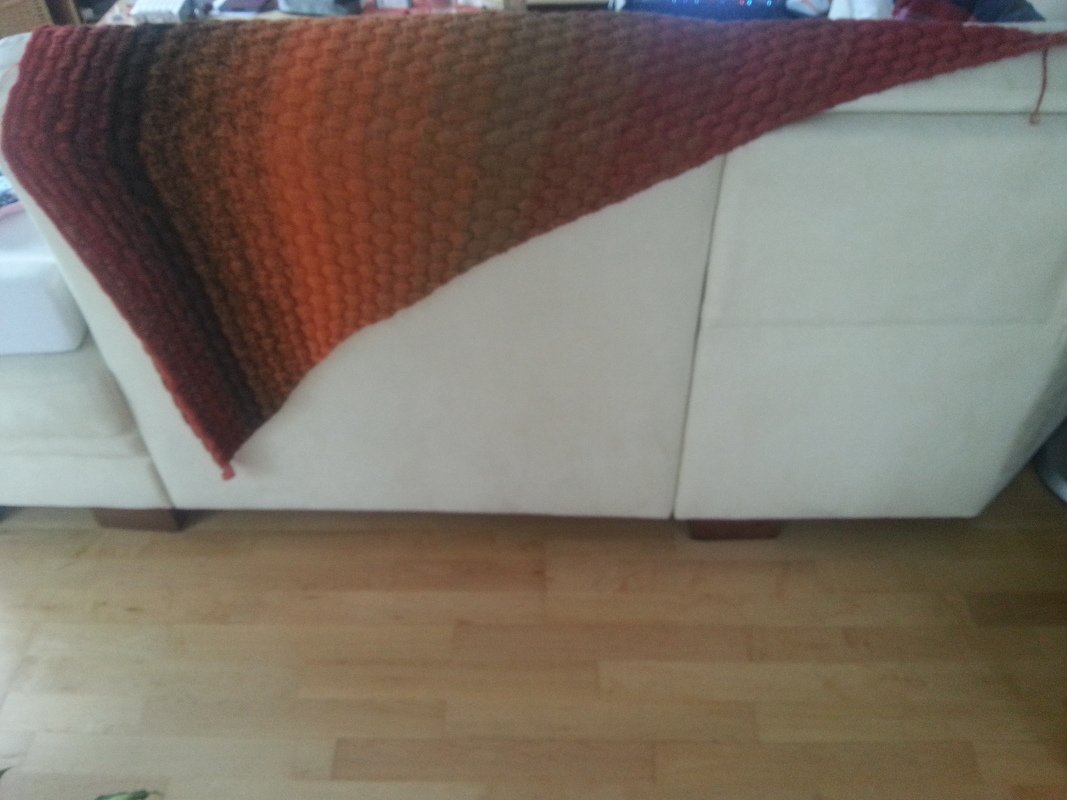 Tuch &quot;Opernball&quot; mit 1 Woolly Hugs BOBBEL-COTTON stricken