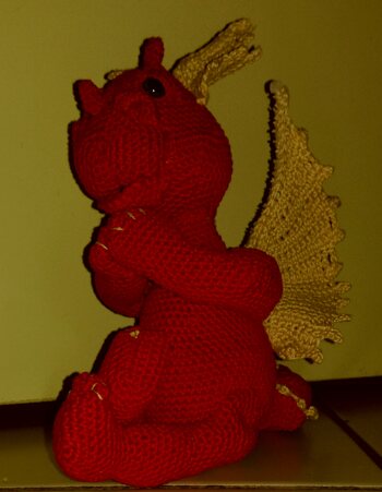 Tolle Anleitung, meine Nichte wollte den Drachen in rot...ihr Wunsch...mein Befehl ????