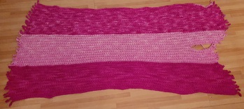 Wunderschönen Kuschelschal mit Merinowolle fertig gestellt. Vielen Dank an die Autorin für die schöne Anleitung.