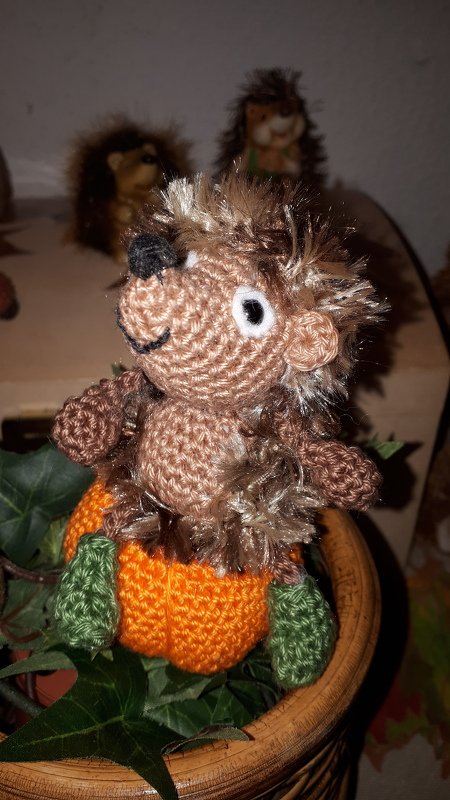 Taschenbaumler Schlüsselanhänger Igel - Häkelanleitung