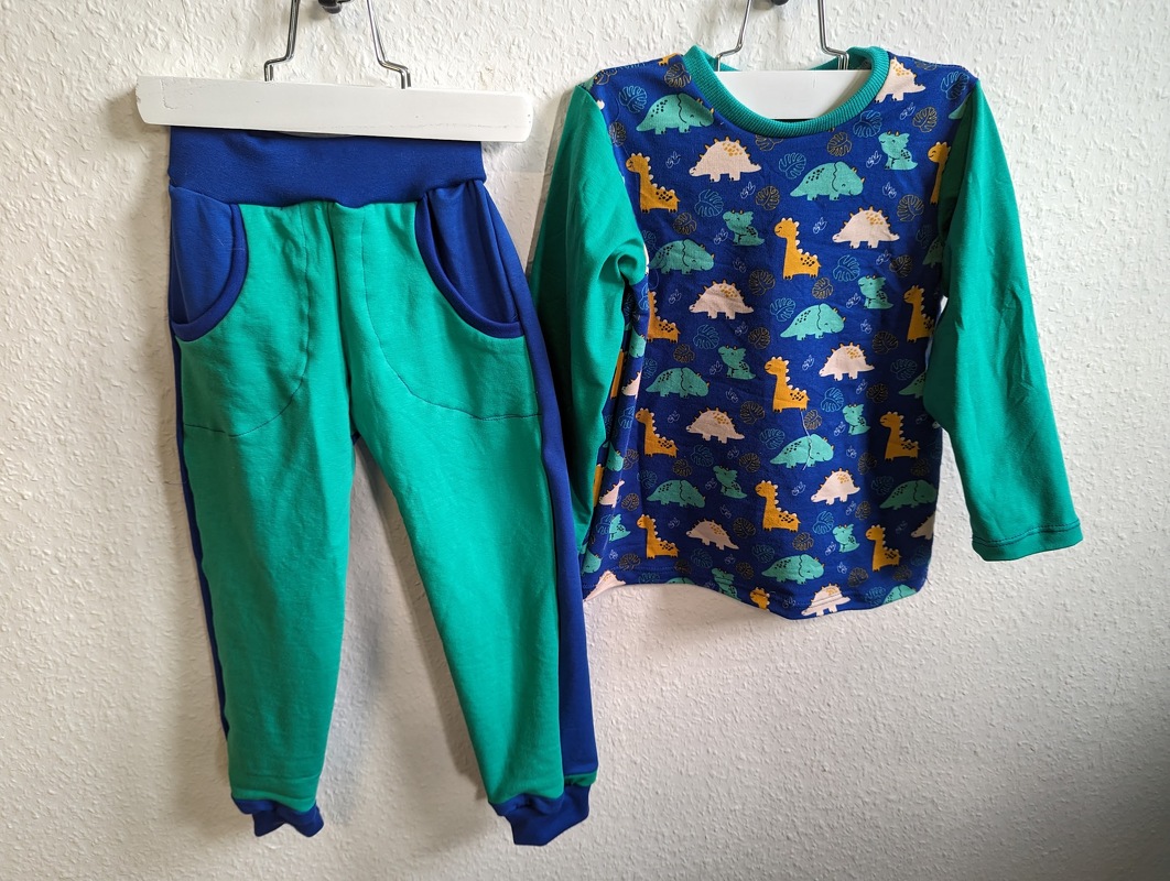 Lange Kinderhose Größe 74-152, Schnittmuster &amp; Nähanleitung