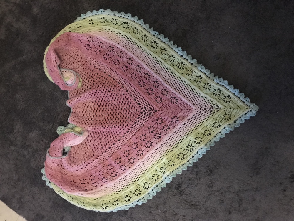 Crochet pattern shawl Prairie