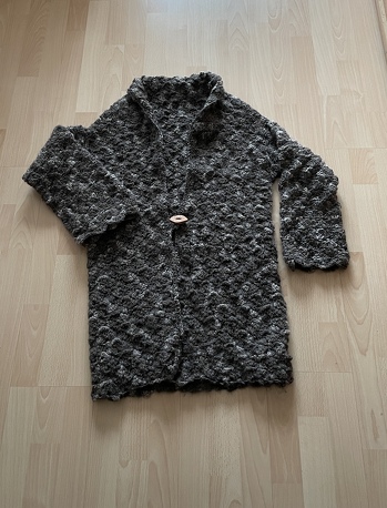 Tadaaa…fertig. Etwas abgewandelt Aber wunderschön.
Anleitung von https://www.crazypatterns.net/store/mi-li