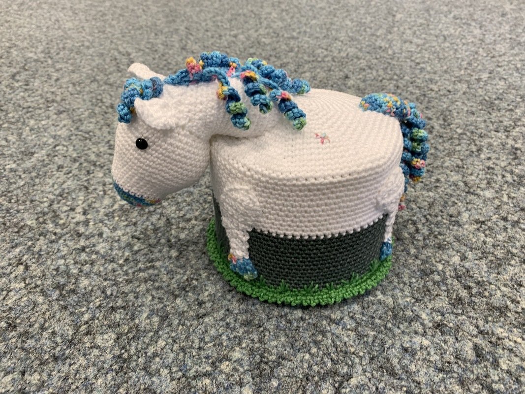 Klorollenhut Einhorn, Häkelanleitung