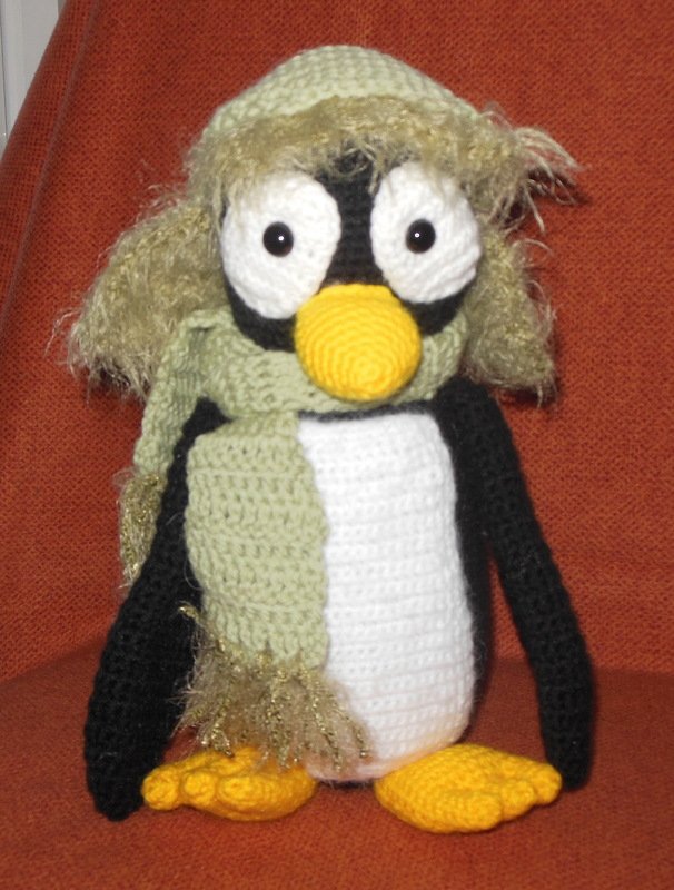 Häkelanleitung für Gabis Pinguine Nick und Nina, ca. 30 cm groß (einschl. verschiedene Outfits)