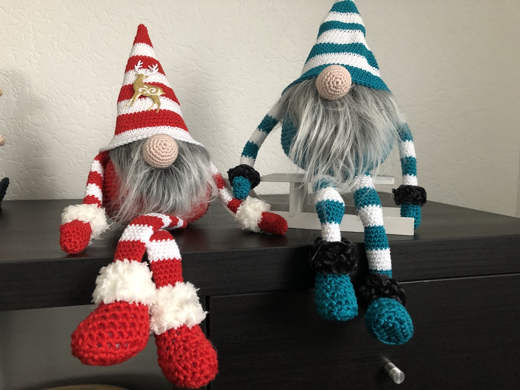 gro&szlig;er sitzender Wichtel 40 cm Weihnachtsdeko H&auml;kelanleitung