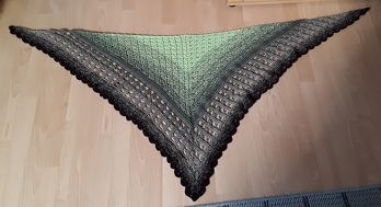 Ein wunderschönes Tuch und eine perfekte Anleitung!