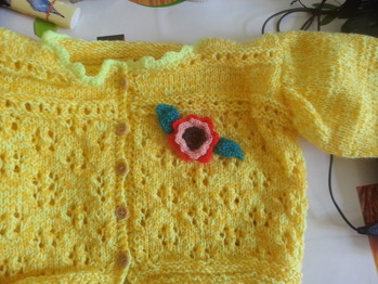 Ist sehr einfach erklärt und sieht gut aus auf einer Babygarnitur