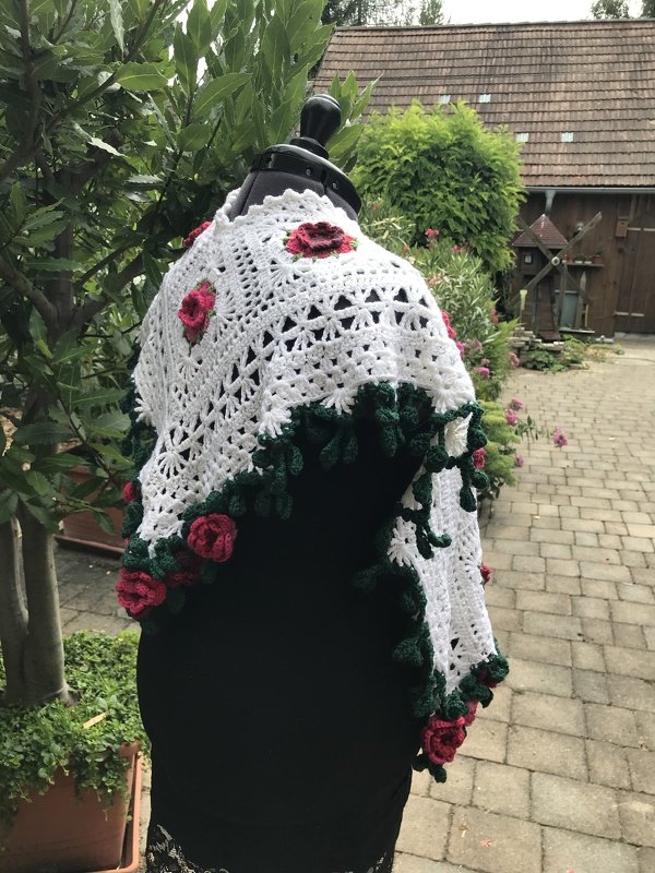 Perles Tuch “Rosenregen“