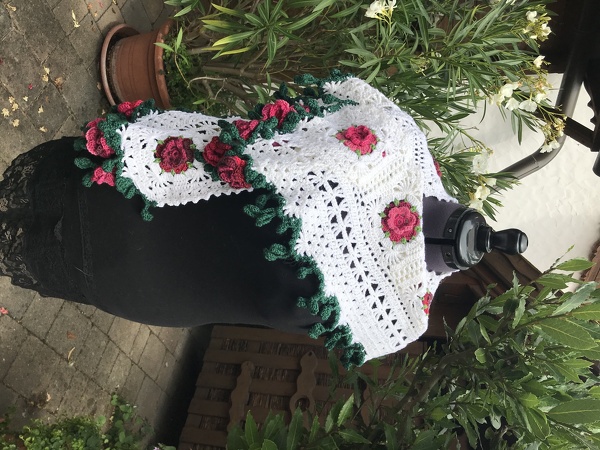 Perles Tuch “Rosenregen“