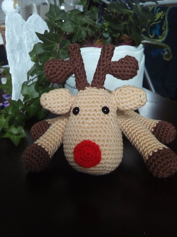 Häkelanleitung kleines Rentier