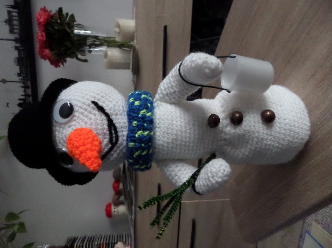 Häkelanleitung - Schneemann Egon als Türdeko