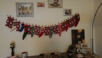 Es hat so einen Spaß gemacht die Socken in allen möglichen Farben und Größen zu häkeln. Mit der Anleitung ein Kinderspiel. Am Ende haben die Augen meines Sohnes gestrahlt