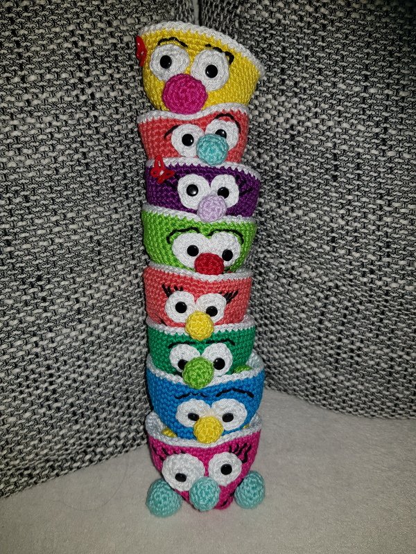 Crochet Pattern - sweet egg cups