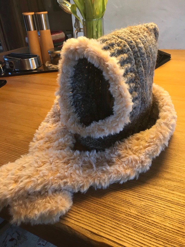 Schlupfmütze mit oder ohne Ohren für Kopfumfang ca. 46-50 cm