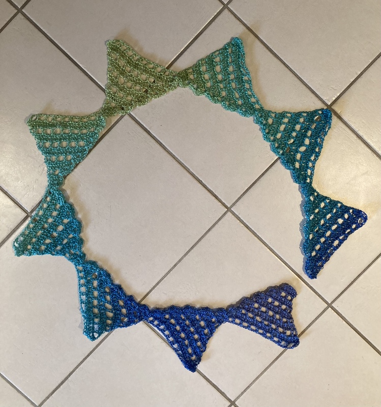 Sommerschal Fähnchen zum Häkeln