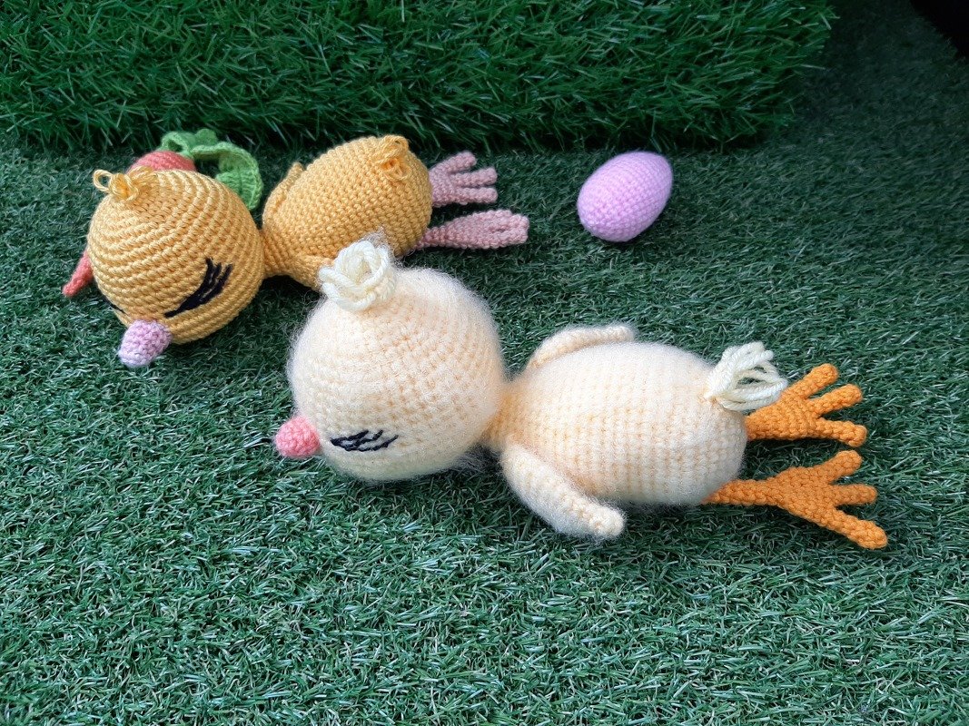 Küken Kiki- Häkelanleitung Amigurumi von Wolldiamant