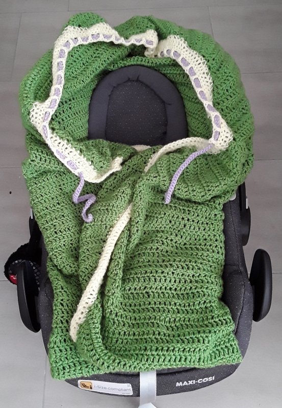 Häkelanleitung Einschlagdecke Babyschale