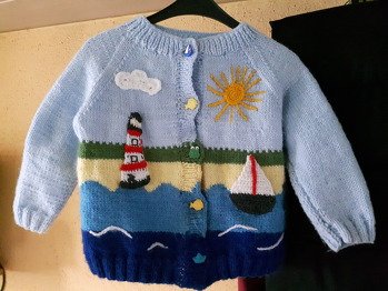 Danke für die schöne Anleitung. Mein Leuchtturm ist etwas schief, aber das ist nicht schlimm...