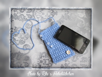 Ich hab ein Handytäschen gemacht. Super einfach zu machen :-)