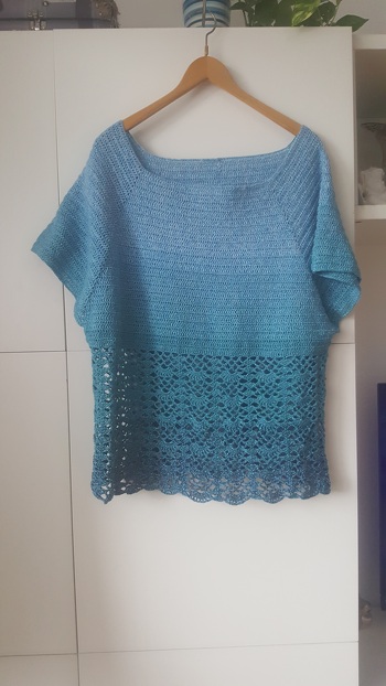 Mein erster Pulli.
Klasse Anleitung auch mit Bildern ideal für Anfänger.