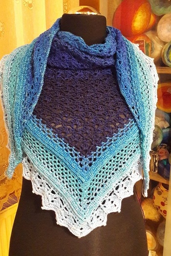 1050m LL, 4fädig, NS 3,5, Größe 220x 90 cm