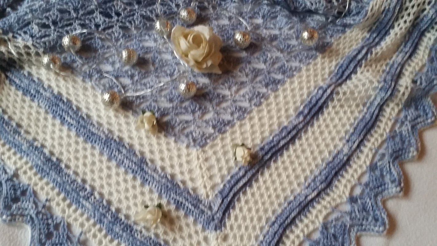 frozen MESH  - ein wunderschönes Tuch für harmonische Farben - auch für Anfänger!