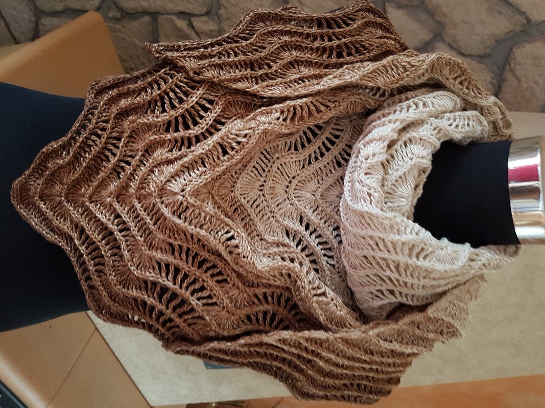 Häkelanleitung Dreieckstuch Glückswelle