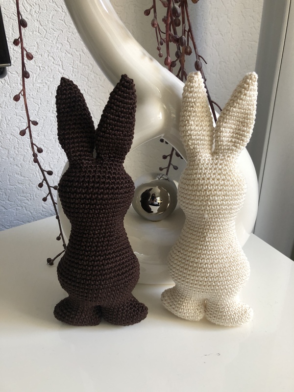 Hase 'Moppel', einfach und schnell in einem Stück gehäkelt