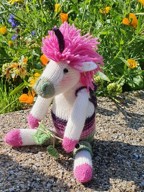 Unicorn + Donkey knitting pattern