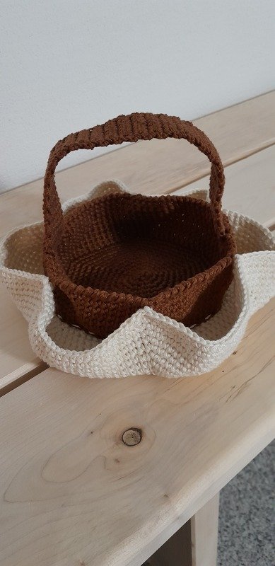 Häkelanleitung Osterkorb / Eierhalter